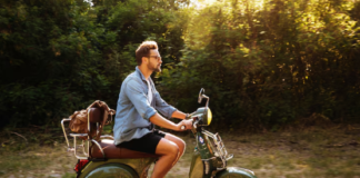 Exploring Goa on Two Wheels – Why Renting a Bike in Calangute Makes Every Moment Count